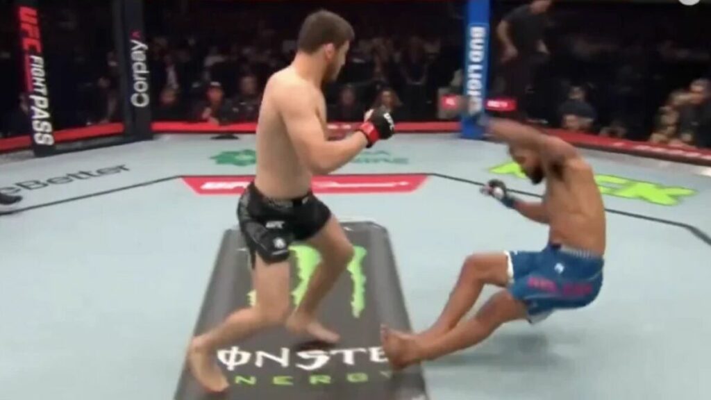 abdul-rakhman-yakhyaev-ancien-champion-ares-ko-ufc-bakou