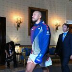 Un arbitre légendaire de l'UFC vole au secours de Ciryl Gane : "On ne peut pas mettre…" Un arbitre légendaire de l'UFC vole au secours de Ciryl Gane : "On ne peut pas mettre…"