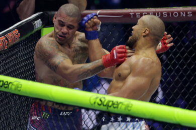ciryl-gane-foudroie-alex-pereira-2eme-round-ufc