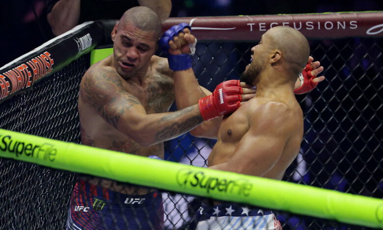 ciryl-gane-foudroie-alex-pereira-2eme-round-ufc