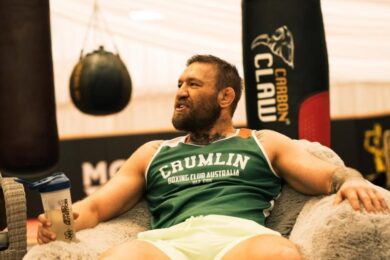conor-mcgregor-d&eacute;truit-max-holloway-avant-leur-combat-ufc-329