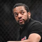 Dan Hardy défend Herb Dean dans la polémique avec Alex Pereira après l'UFC Freedom 250 Un commentateur légendaire de l'UFC vol au secours d'Herb Dean à propos de la polémique de la Maison Blanche