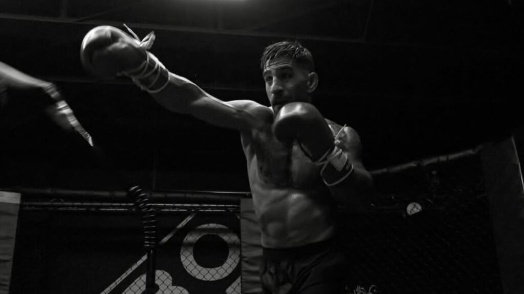 Ilia Topuria d&eacute;crypte le style de Justin Gaethje avant leur combat &agrave; la Maison Blanche