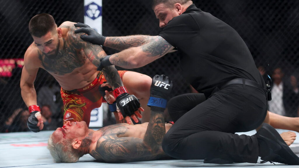 ilia-topuria-explique-excuses-charles-oliveira-ufc