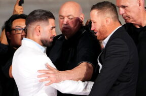 ilia-topuria-face-face-tendu-justin-gaethje-ufc
