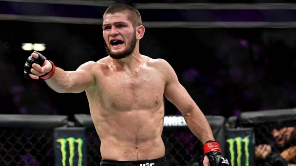 Khabib r&eacute;v&egrave;le comment il a r&eacute;ussi &agrave; rester invaincu : "Si tu n'as pas ce niveau..."