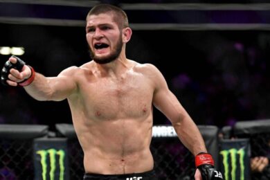 khabib-nurmagomedov-r&eacute;v&egrave;le-comment-rester-invai