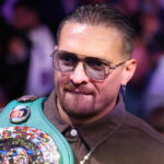 Oleksandr Usyk abandonne toutes ses ceintures : "Je veux les laisser..." oleksandr-usyk-abandonne-ceintures-boxe