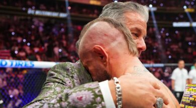 Bruce-Buffer-raconte-comment-il-a-consol&eacute;-Conor-McGregor-apr&egrave;s-sa-d&eacute;faite-ufc-mma