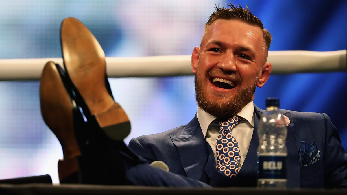 https://www.actumma.com/wp-content/uploads/2026/07/Conor-McGregor-a-insiste-pour-le-poids-face-a-Holloway-il-explique-pourquoi-ufc-mma.png