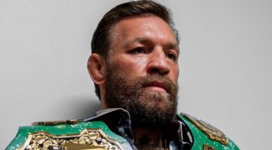 Conor-McGregor-pointe-faiblesse-Max-Holloway-premier-combat-wrestling-ufc-329-mma