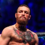 Conor McGregor se prépare à une guerre contre Max Holloway : "Je serai prêt à..." Conor McGregor prêt à la guerre contre Max Holloway