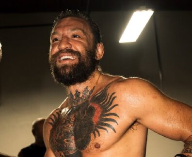 Conor-McGregor-ufc-mma-Max-Holloway-comeback-forme