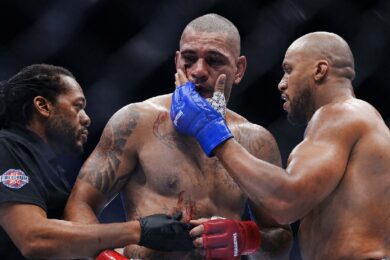 Jon-Jones-Alex-Pereira-point-faible-probl&egrave;me-poids-lourd-combat-Ciryl-Gane-ufc-mma