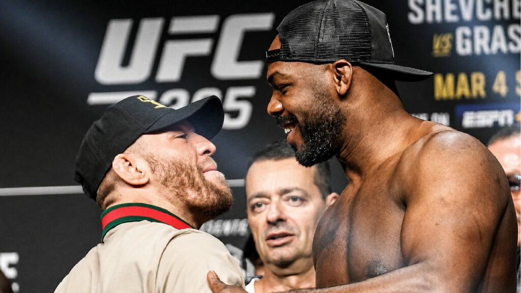 Jon Jones donne son avis sur le retour de Conor McGregor dans la cage après 5 ans d'absence