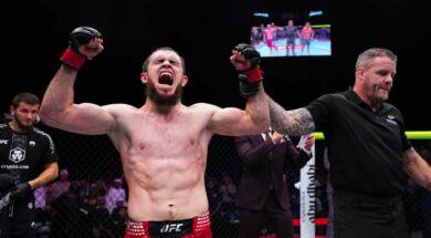 Khabib-Nurmagomedov-r&eacute;agi-apr&egrave;s-la-performance-r&eacute;ussie-de-son-prot&eacute;g&eacute;-&lsquo;Chanco&rsquo;-ufc-mma