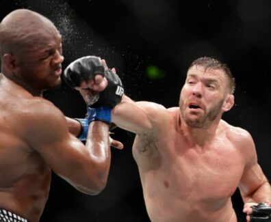 Le-coach-de-Dricus-du-Plessis-revient-sur-la-performance-de-son-combattant-ufc-mma