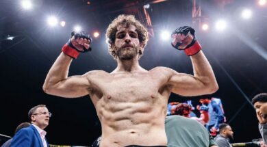 Matthieu-Letho-Duclos-signature-UFC-r&eacute;action-champion-Hexagone-MMA