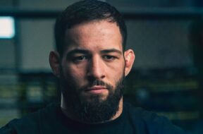 Nassourdine-Imavov-r&eacute;ponse-Dricus-du-Plessis-ufc-mma-attaque