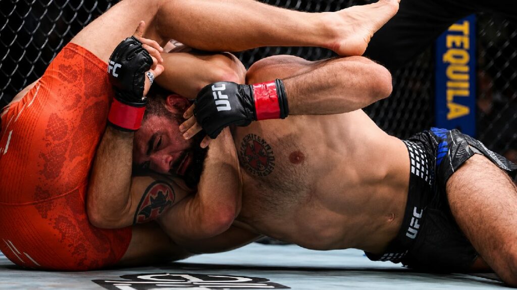 Paddy Pimblett sans pitié avec Benoît Saint Denis après l’UFC 329