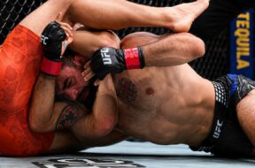 Paddy-Pimblett-sans-piti&eacute;-Beno&icirc;t-Saint-Denis-soumission-ufc-329-mma