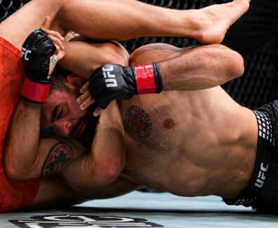 Paddy-Pimblett-sans-piti&eacute;-Beno&icirc;t-Saint-Denis-soumission-ufc-329-mma