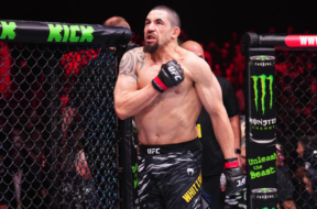 Robert-Whittaker-plus-petit-combattant-de-sa-nouvelle-cat&eacute;gorie-ufc-mma