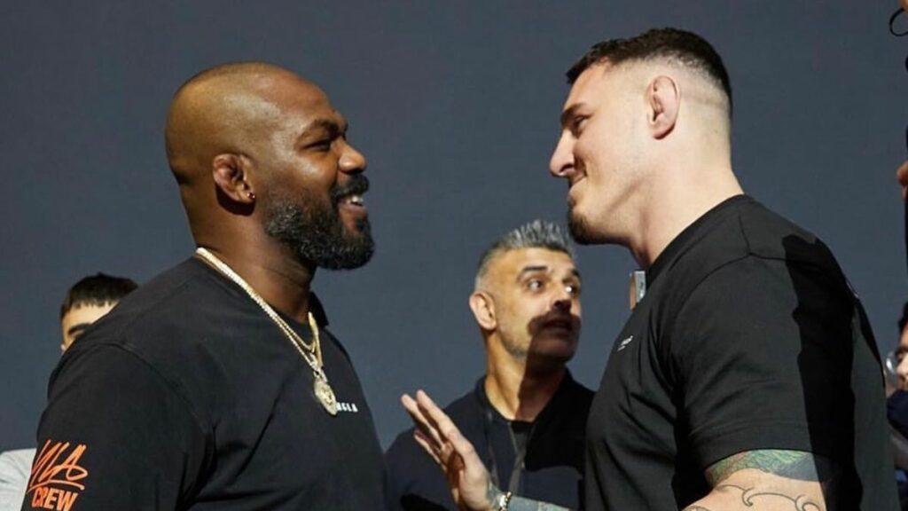 Tom Aspinall est revenu sur le combat avort&eacute; entre lui et Jon Jones.