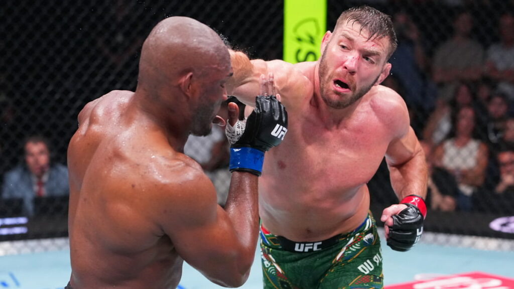 dricus-du-plessis-domine-kamaru-usman-titre-ufc