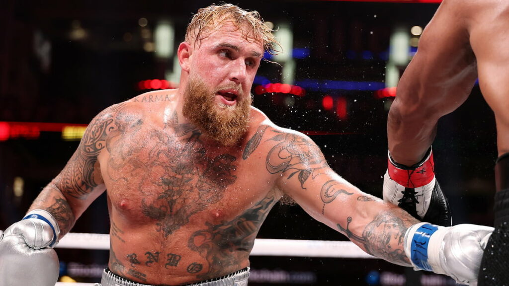 Jake Paul pourrait bientôt combattre en MMA : « J’ai une formation en lutte… »