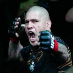 Alex Pereira dévoile ses plans pour son retour à l'UFC : "Je veux me battre pour..." Au cours d’une séance de questions–réponses avec des fans, Alex Pereira a évoqué son futur à l’UFC et ses plans pour la suite de sa carrière.