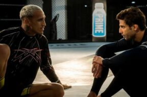 Charles-Oliveira-rend-hommage-&agrave;-Allan-Nascimento-ufc-mma