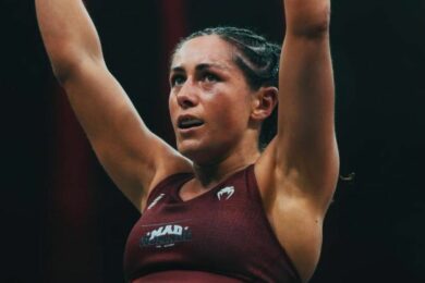 Delphine-Benouaich-raconte-sa-signature-&agrave;-UFC-mma