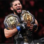 Javier Mendez et Chael Sonnen évoquent le statut de GOAT pour Islam Makhachev avant l'UFC 330 : "attention à la mémoire courte..." Plusieurs observateurs s'accordent à dire qu'Islam Makhachev pourrait devenir le meilleur de tous les temps en cas de succès face à Ian Garry
