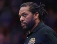 Jorge-Masvidal-sen-prend-&agrave;-Herb-Dean-UFC-MMA
