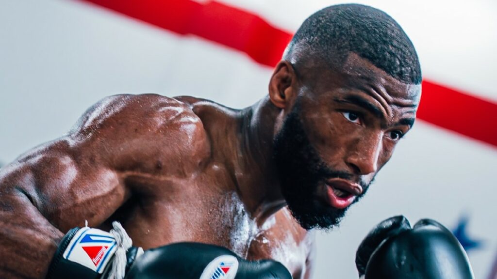 Morgan Charrière réagit aux débuts de Salahdine Parnasse à l’UFC en main event face à Dan Hooker