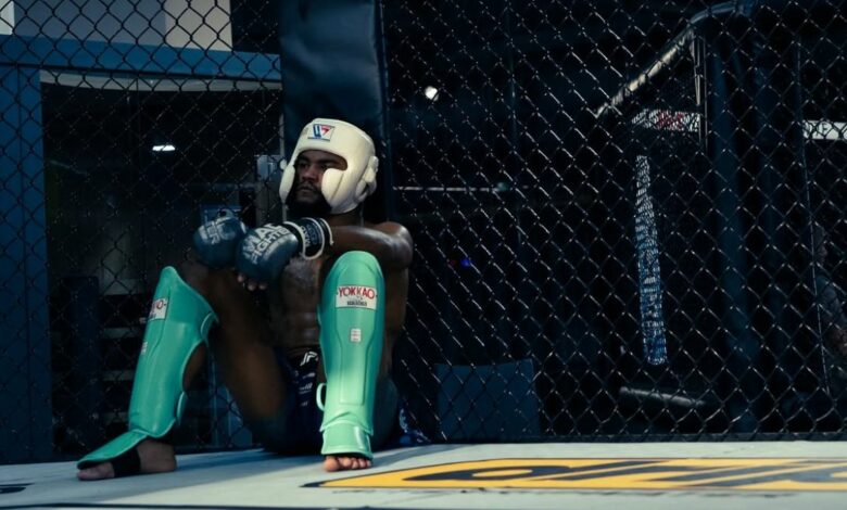 Morgan-Charri&egrave;re-r&eacute;v&egrave;le-avoir-pens&eacute;-&agrave;-la-fin-de-carri&egrave;re-ufc-mma