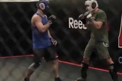 Sparring-Khabib-Nurmagomedov-Islam-Makhachev-UFC-MMA
