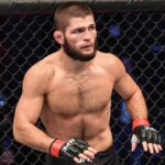 Khabib Nurmagomedov révèle le combat le plus difficile de sa carrière : "J’étais vraiment à la limite…" Si Khabib Nurmagomedov n’a jamais perdu après 29 combats, ‘The Eagle’ se souvient d’un affrontement particulièrement compliqué.