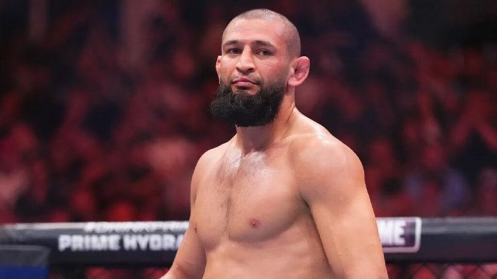 Khamzat Chimaev envoie un message clair à Dana White