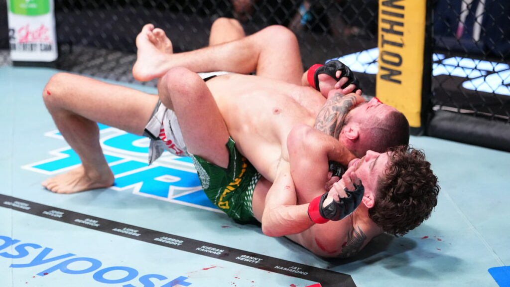 quillan-salkilld-soumission-mateusz-gamrot-ufc-vegas-120