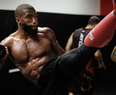 salahdine-parnasse-style-explique-benoit-saint-denis-ufc-paris