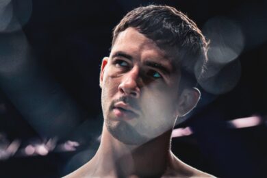Axel-Sola-revient-KO-impressionant-Fares-Ziam-ufc-paris-mma