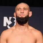 Khamzat Chimaev réagit aux rumeurs de combat entre Nassourdine Imavov et Sean Strickland Khamzat Chimaev réagit aux rumeurs de combat entre Nassourdine Imavov et Sean Strickland