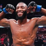 Bruce Buffer et Ariel Helwani réagissent à la victoire par K.-O. de Salahdine Parnasse à l'UFC Paris : "Une nouvelle star..." bruce-buffer-ariel-helwani-victoire-ko-salahdine-parnasse-ufc-paris