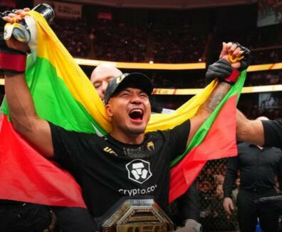 dana-white-r&eacute;agit-&agrave;-la-belle-victoire-de-joshua-van-&agrave;-l-ufc-331