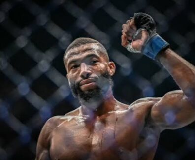 dustin-poirier-donne-son-avis-cash-sur-salahdine-parnasse