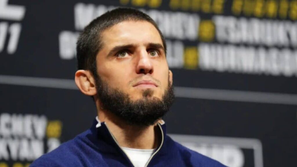 Islam Makhachev r&eacute;pond &agrave; Shavkat Rakhmonov**