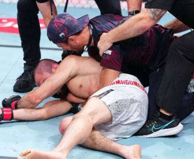 javier-mendez-vole-au-secours-d-usman-nurmagomedov-apr&egrave;s-son-geste-controvers&eacute;-&agrave;-l-ufc-shanghai