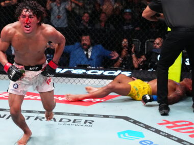 raoni-barcelos-perd-connaissance-victoire-tko-raul-rosas-jr-ufc-vegas-121